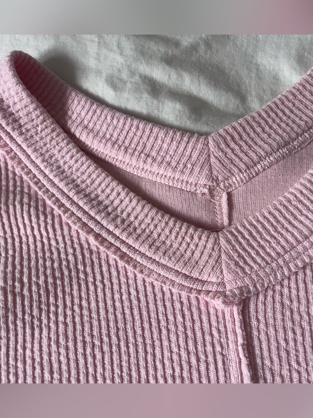 Aerie Pink Oversized Waffle Knit V-Neck Pullover Sweater XS - Picture 6 of 13